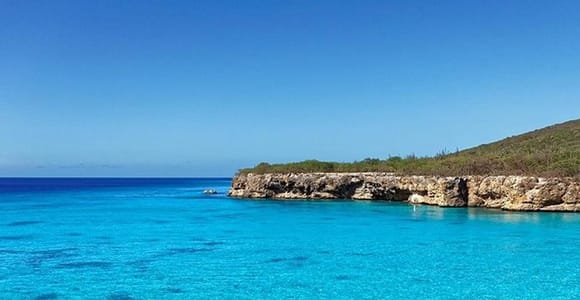 Curacao: Private Customizable Tour with Snorkeling