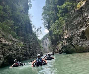 Çorovoda: Osumi Canyon Rafting/River Tubing Tour