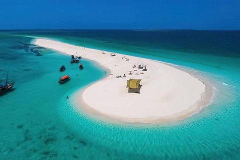 Zanzibar: Safari Blue Tour con snorkeling e pranzo a base di pesce
