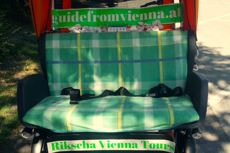 RAXI (riksza elektryczna) Wiedeń 90 minut zwiedzaniaRAXI (elektryczna riksza) nieznane atrakcje w Wiedniu
