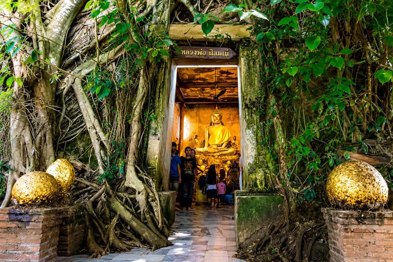 Private: Railway Market, Wat Bang Kung & Klong Khon Tour