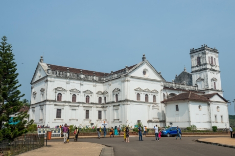 Goa excursies : All inclusive rondreis in kleine groepGoa excursies aan wal: All Inclusive tour vanuit de haven van Goa