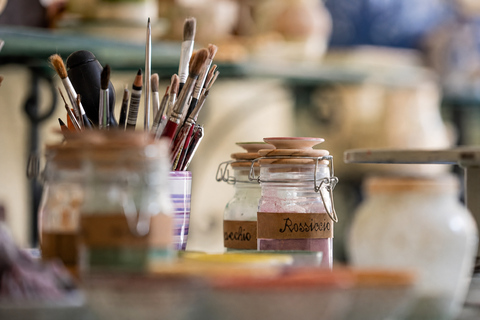Cagli: Plate painting workshop with Le Cerquate decoration