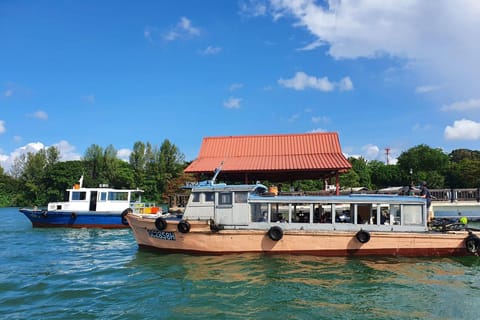 Pulau Ubin Guided Cycling & Village Heritage Tour with Meal - Image 2