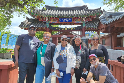 From Seoul: Mt. Seorak & Naksan or Nami Island Private Tour Mt. Seorak & Naksan Temple Private Tour