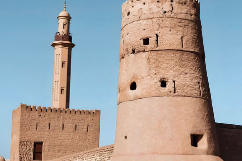 Dubai: Premium Old Town, Street Food, Souks & Boat Ride Tour Private tour with transfers