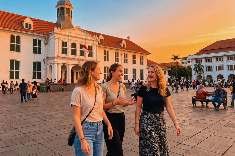Jakarta: Historic Kota Tua and Modern PIK Walking Tour Small Group Walking Tour With Hotel Transfers