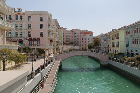 Tour pelos destaques de Doha com guia de turismo que fala alemãoTour pelos pontos turísticos de Doha com guia de turismo que fala alemão