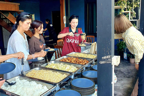 Ayutthaya: Sabieng Riverside Restaurant - Traveller&#039;s Lunch