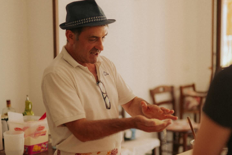 Amalfi: cookingclass whit mozzarella, tiramisù and pasta Amalfi: cookingclass whit mozzarella, tiramisù and pasta