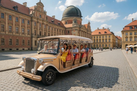 Wroclaw: Private City Tour in a Vintage 1930s Car