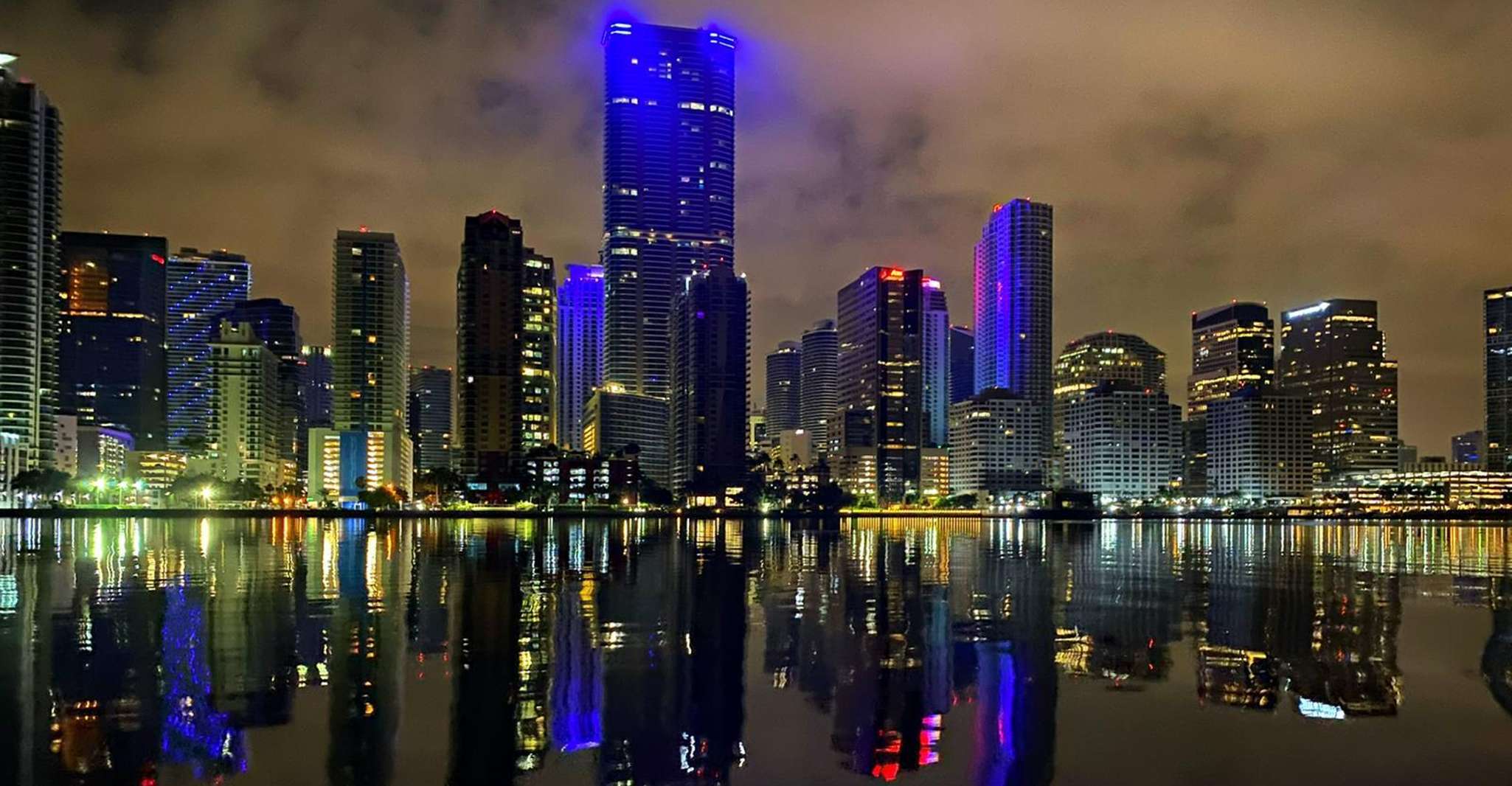 Miami: Exclusive Private Boat Guided Tour photo 12