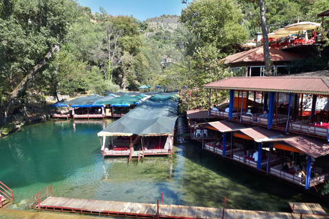 Alanya: Safári em jipe para famílias com visita ao desfiladeiro, rio e aldeiaAlanya: Safári em jipe para toda a família com visita ao desfiladeiro, rio e vila