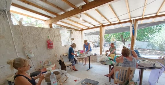 The Raku Garden, Povlja, Brač: Töpfer-Workshop