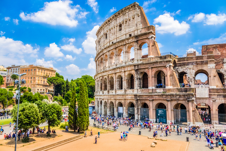 Roma: Visita del Coliseo, Foro Romano y Palatino con acceso prioritarioTour en grupo reducido en alemán