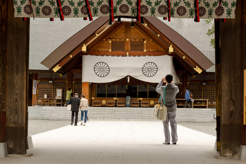From Sapporo: Otaru and Hokkaido Shrine Day Trip Shared Tour, Meet at Sapporo Station