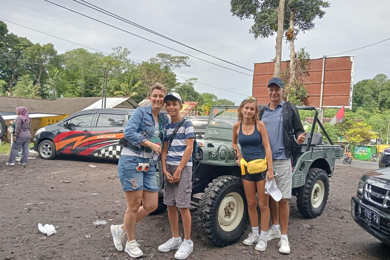 Yogyakarta: Merapi Volcano Jeep 4x4 Adventure with breakfast
