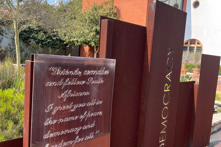 Johannesburg: Dining like Mandela Jazz Sunday & Tour