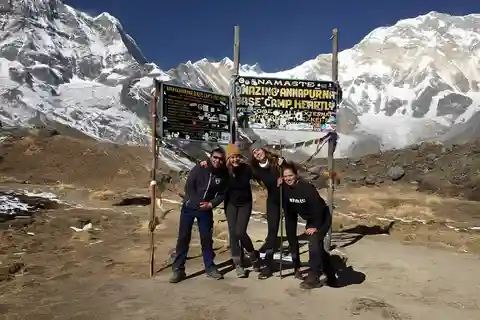 Annapurna Base Camp Trek 11 Days