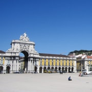 Lo Mejor De Lisboa A Pie Rossio Chiado Y Alfama GetYourGuide