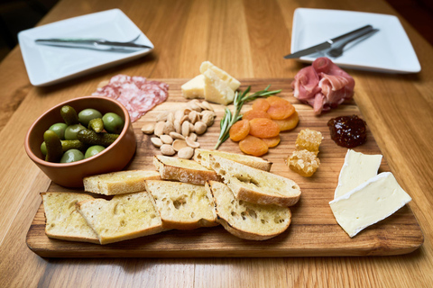 Thousand Oaks: One-Hour, Private Wine Class with Sommelier