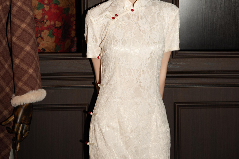 Wuhan: Yellow Crane Tower, East Lake & Hankow Tour