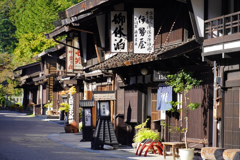 From Matsumoto/Nagano: Nakasendo Trail Walking Tour From Hotel Kokusai 21