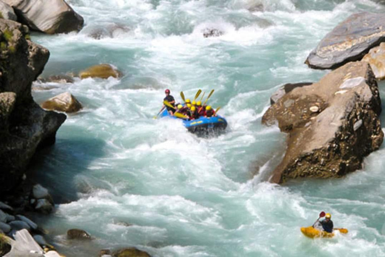 Katmandou : Excursion d'une journée en rafting sur la rivière Trisuli avec déjeuner
