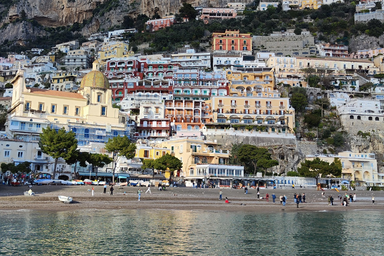 Discover Positano: Scenic Ferry Between Salerno and Positano Positano →→→ Salerno (One Way)