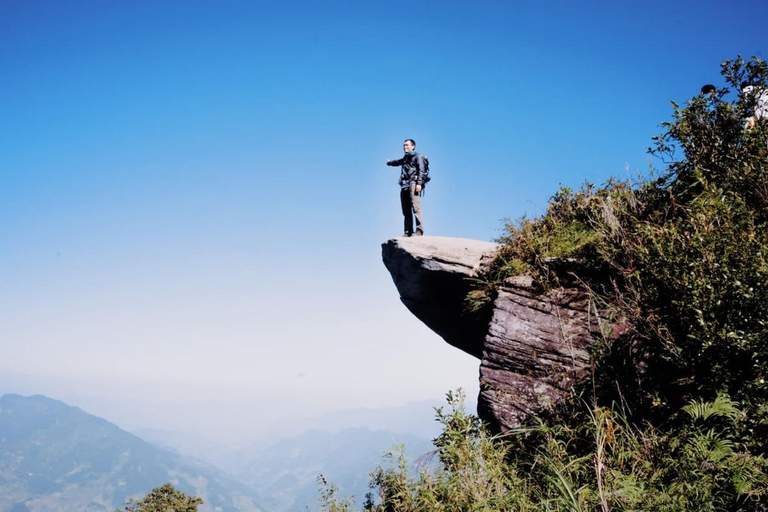 Tà Xùa Mountain Trekking Tour Private tour