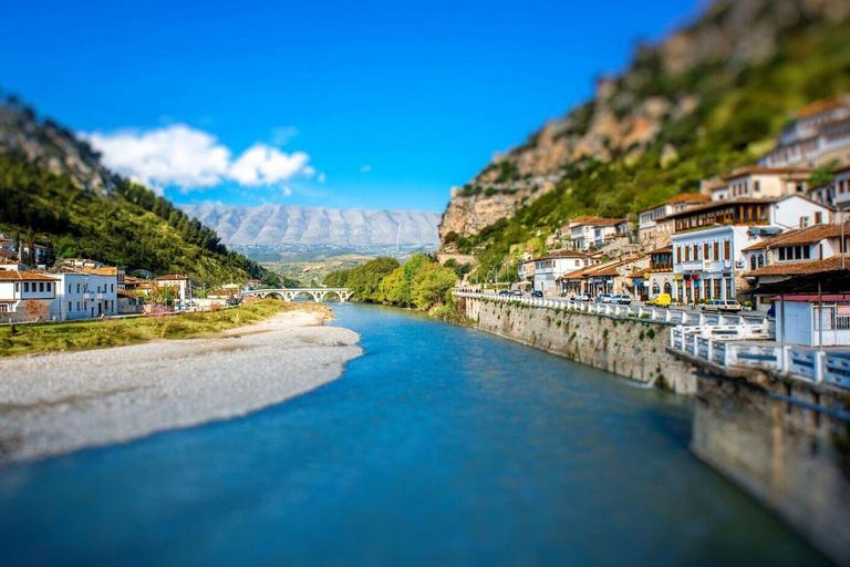 From Tirana: Berat Castle and Onufri Museum Day Trip