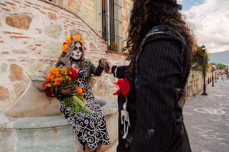 Oaxaca: Catrina Makeup and Photoshoot Experience