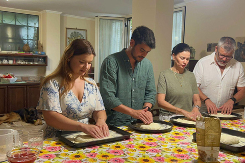 Pompeii: Pizza Class in a Local Family Home with Transfer