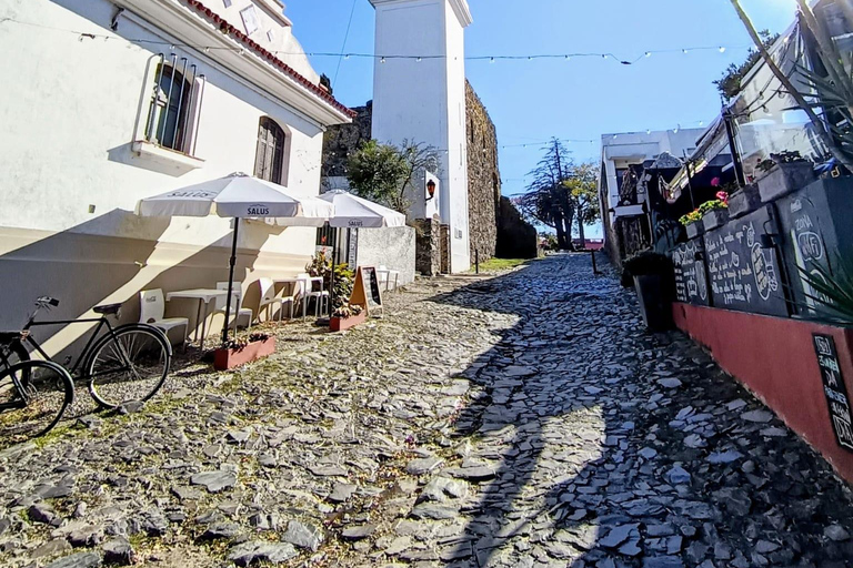 Colonia del Sacramento: City Tour by Electric Golf Cart