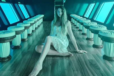 From Makadi: Nefertari Sunset or Morning Cruise With pickup