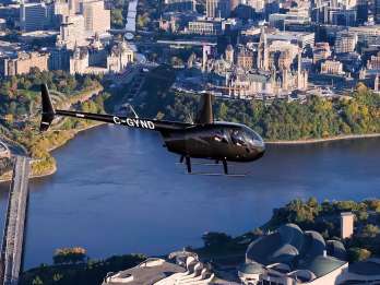 Ottawa: Hubschrauberrundflug mit Live-Kommentar