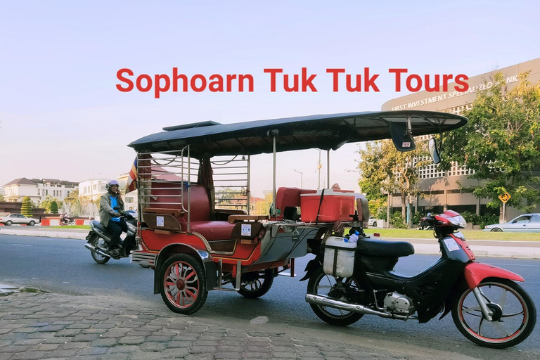 Phnom Penh: Private Tuk-Tuk Tour mit englischsprachiger Begleitung