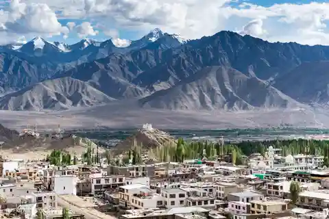 Ladakh: 5-Day Family Tour with Accommodation & Transfers