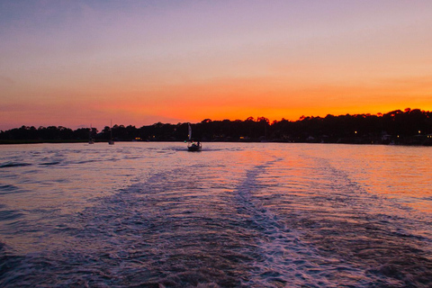 Savannah: Private 2-Hour Sunset Cruise (Up to 14 Passengers)