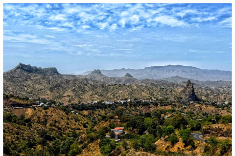 From Praia: Santiago Highlights Tour for Cruise Passengers - half-day tour