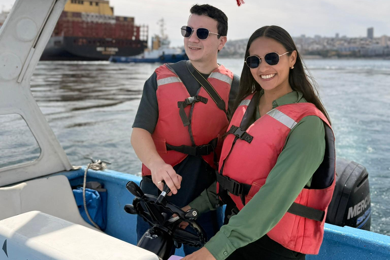 Private Slow Travel: Valparaiso Art, Coastal Boat Ride & Boutique Wine Private Slow Travel: Valparaíso Art, Coastal Boat Ride & Boutique Wine