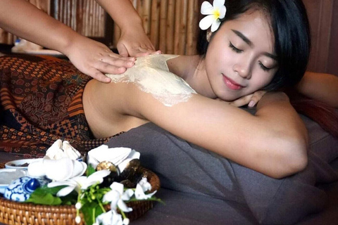 Phuket : Massage aromatique avec repas inclusMassage aux arômes paradisiaques et cuisine thaïlandaise authentique