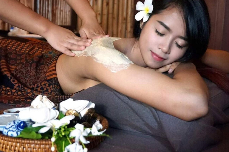 Phuket : Massage aromatique avec repas inclusMassage aux arômes paradisiaques et cuisine thaïlandaise authentique