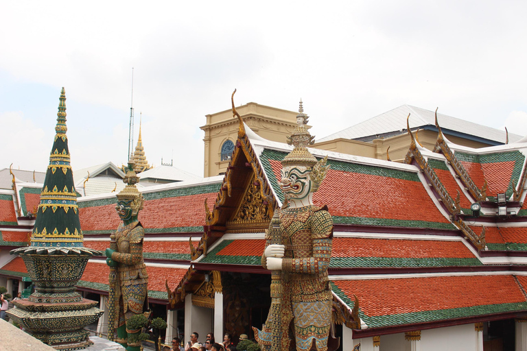 Bangkok: Grand Palace, Wat Pho, Wat Arun Sacred & Local Tour Tha Maharaj