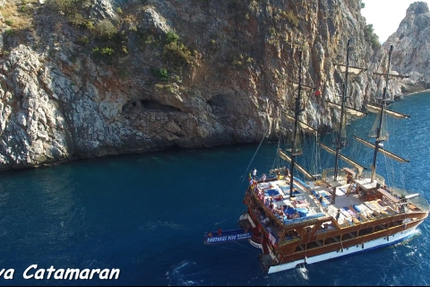 Alanya: Catamaran Boat Trip with Sunbathing and Swimming Meeting Point in Alanya Harbour At The Boat