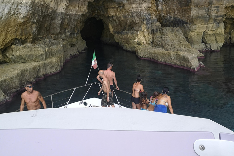 Lampedusa: Yacht excursion, swimming stops and typical lunch