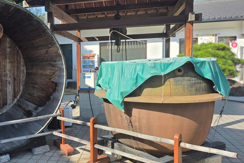 Osaka : visite privée d'une brasserie de saké avec dégustations