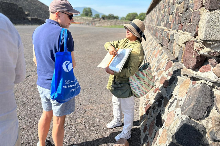 GEDEELDE TOUR VAN TEOTIHUACAN MET ONTBIJT IN GROT INBEGREPEN