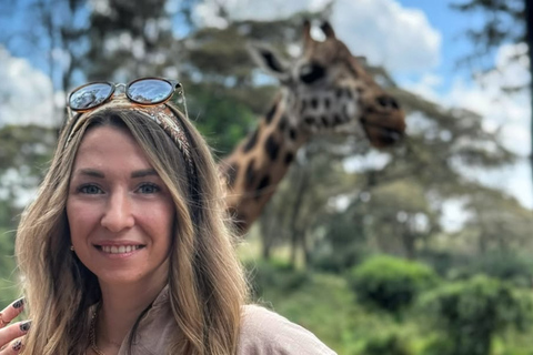 Nairobi: parco nazionale, centro giraffe e tour sui tettiViaggiatore solitario