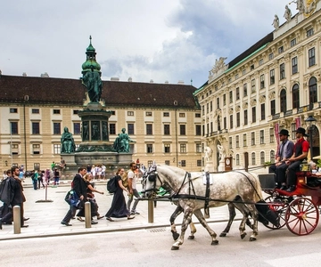 Excursão particular de um dia a Viena saindo de Budapeste com guia profissional